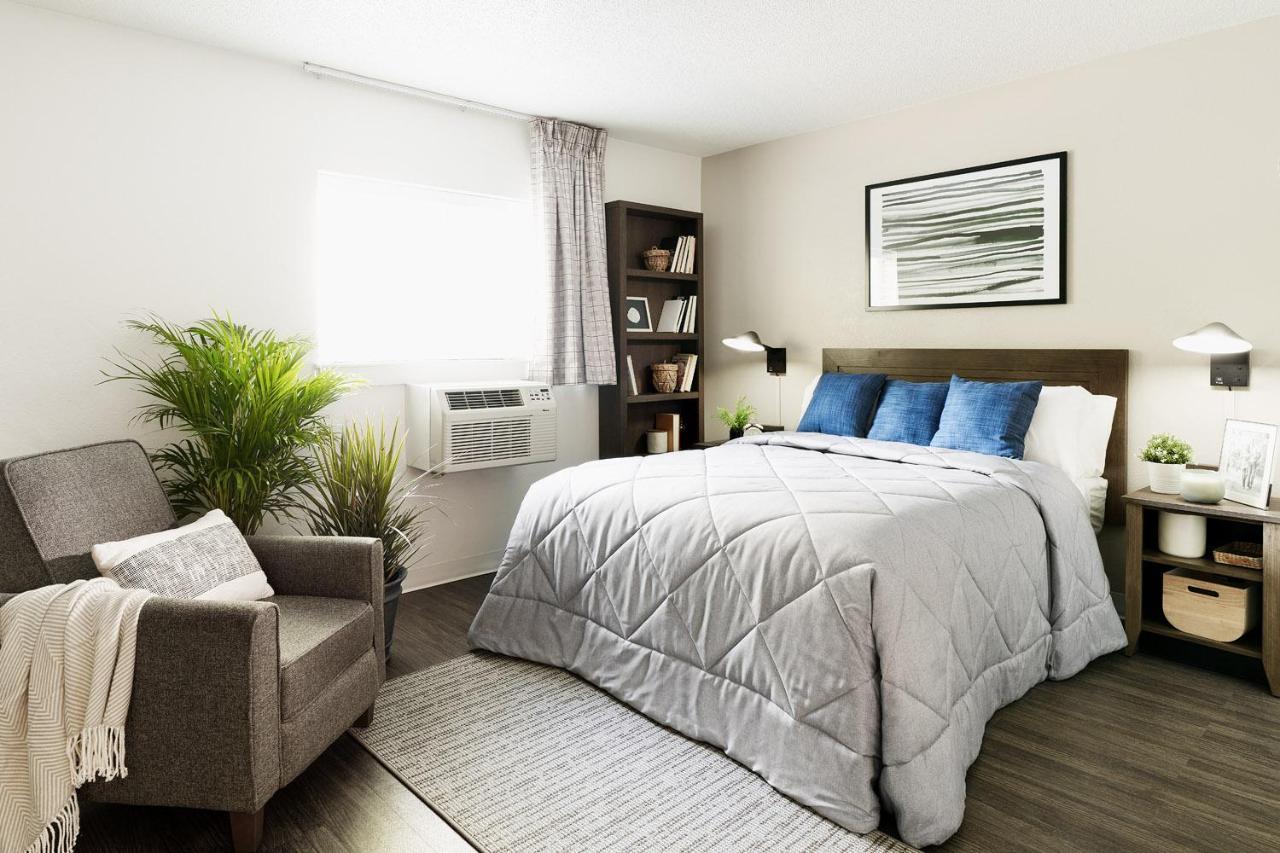 Intown Suites Extended Stay Chicago Il - Elk Grove O'Hare エルク・グローブ・ヴィレッジ エクステリア 写真