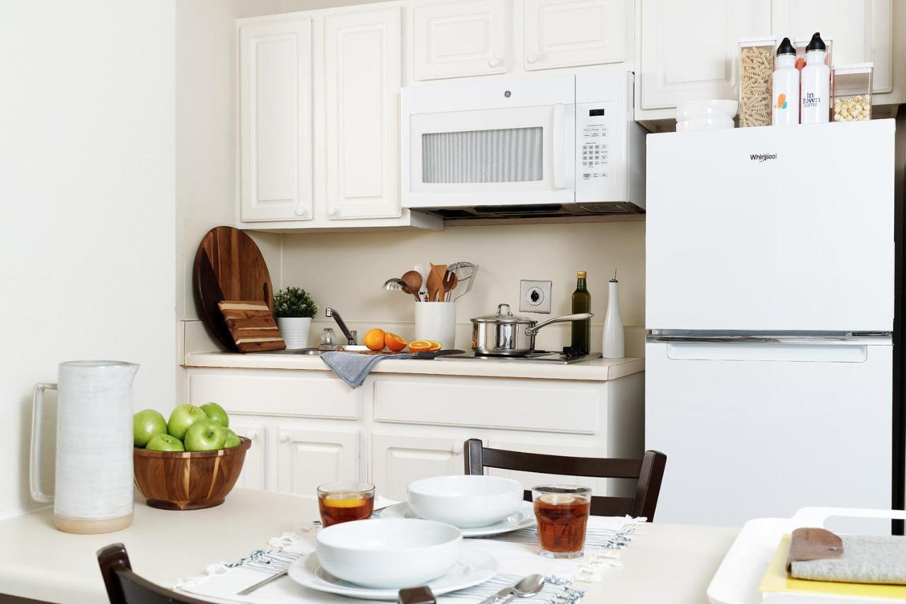 Intown Suites Extended Stay Chicago Il - Elk Grove O'Hare エルク・グローブ・ヴィレッジ エクステリア 写真